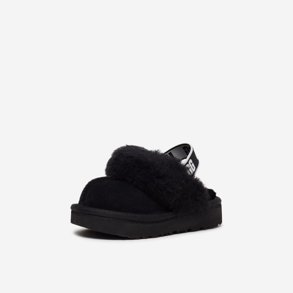 UGG Funkette
Girls' Grade School（1130395K-BLK） - Picture 4 of 6